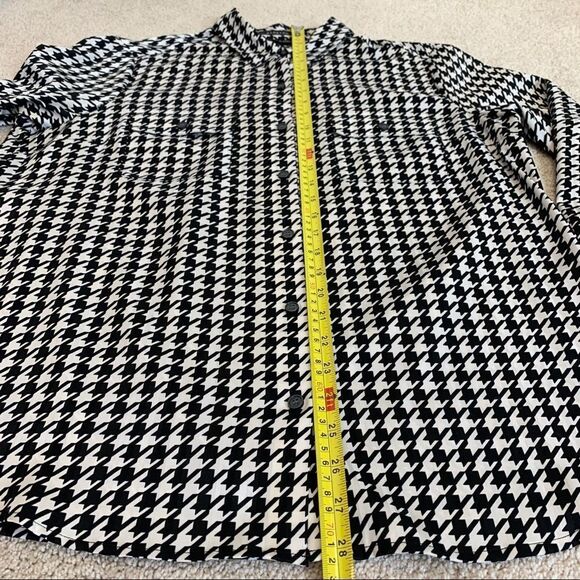 Jones New York collection houndstooth button front blouse black white Sz14 NWOT - Picture 8 of 10